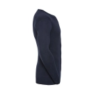  50% acrylique. Coupe classique, style moderne, pullover col