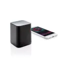 Speaker wireless con logo che si illumina