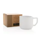 Tazza in ceramica moderna