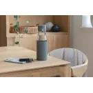 Ukiyo Trink-Tracking-Flasche aus Glas mit Hülle