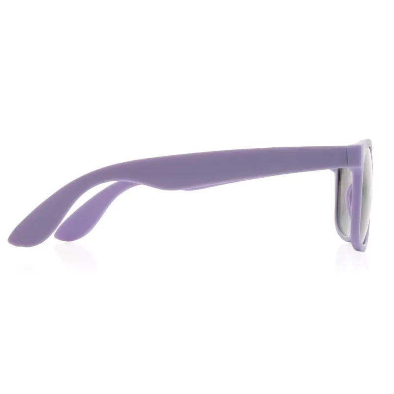 Lunettes de soleil en plastique PP recyclé GRS