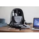 Bobby Hero Regular, mochila antirrobo