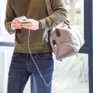Wochenendtasche mit USB A-Ausgang